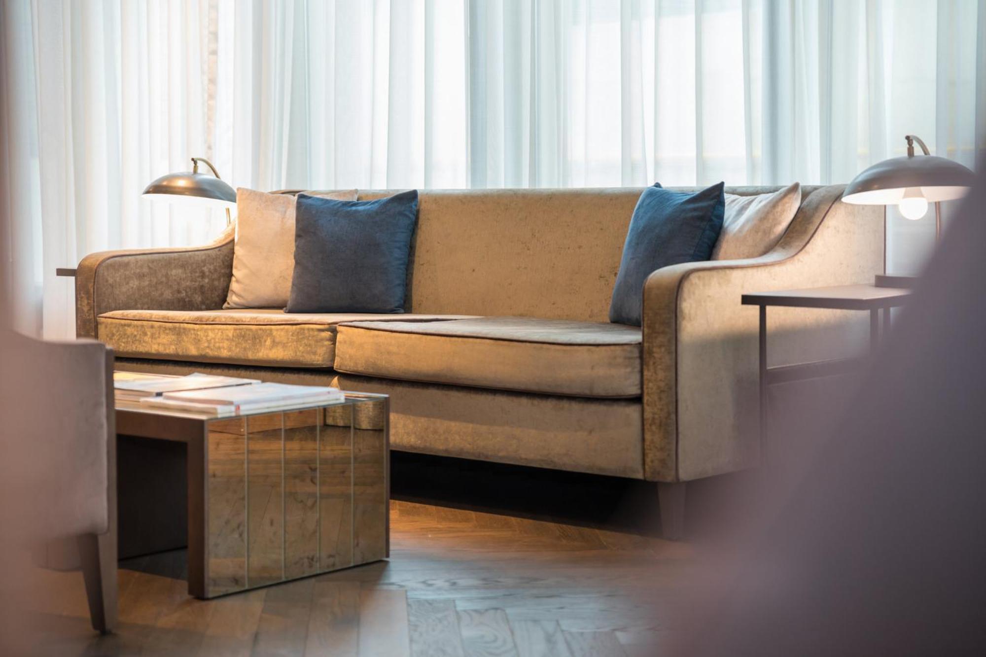 Hotel Crowne Plaza Porto By Ihg Exterior foto A sofa